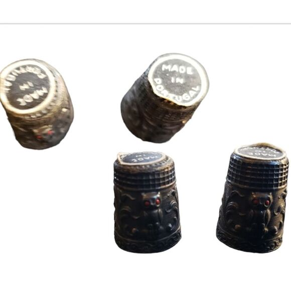 Metal Owl Thimbles - Picture 1 of 6
